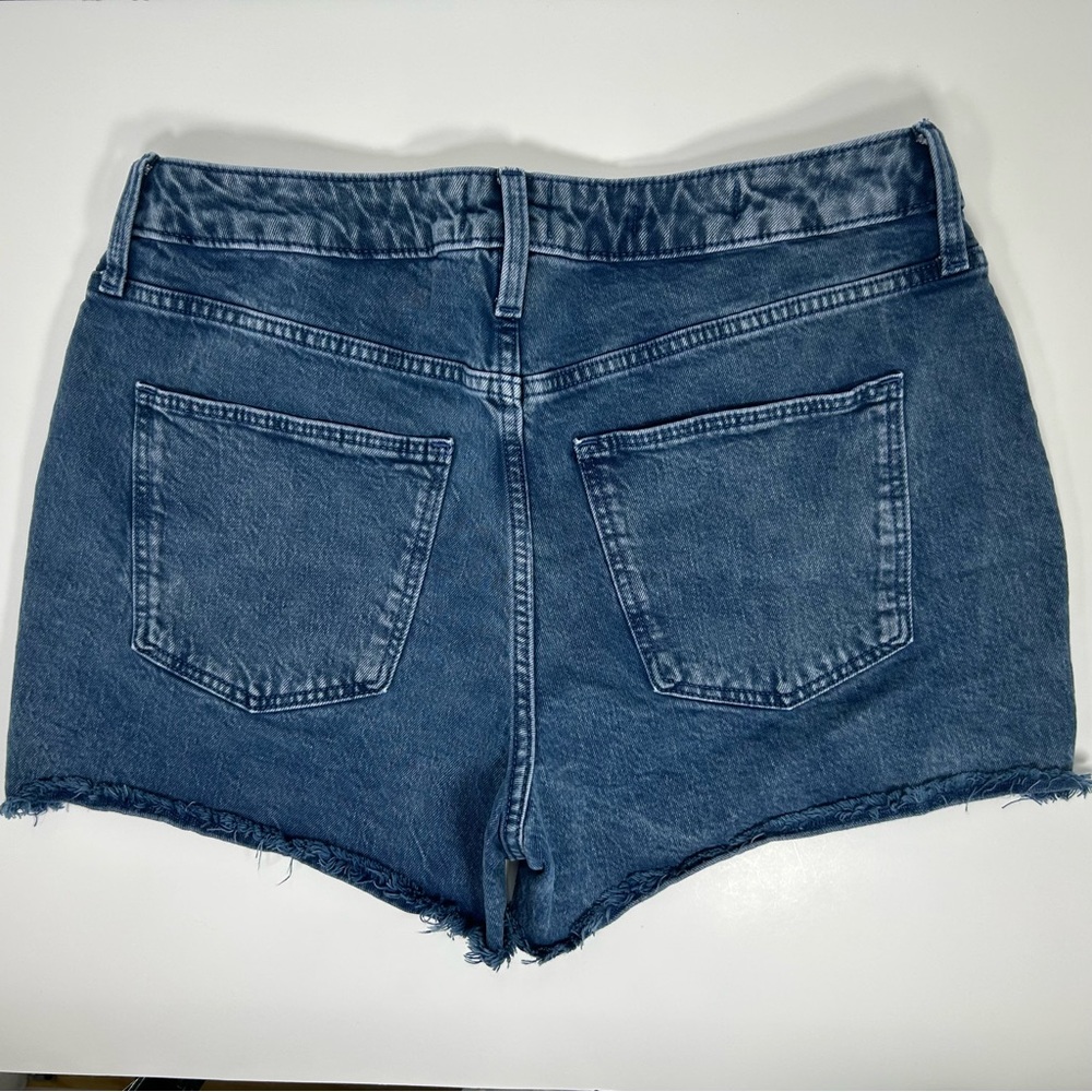 BUNDLE 2 Pairs Universal Thread Jean Shorts Size 12/31R - Picture 3 of 12